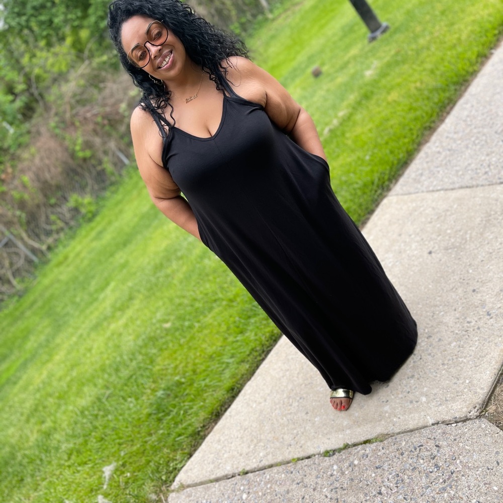 Black maxi dress plus size